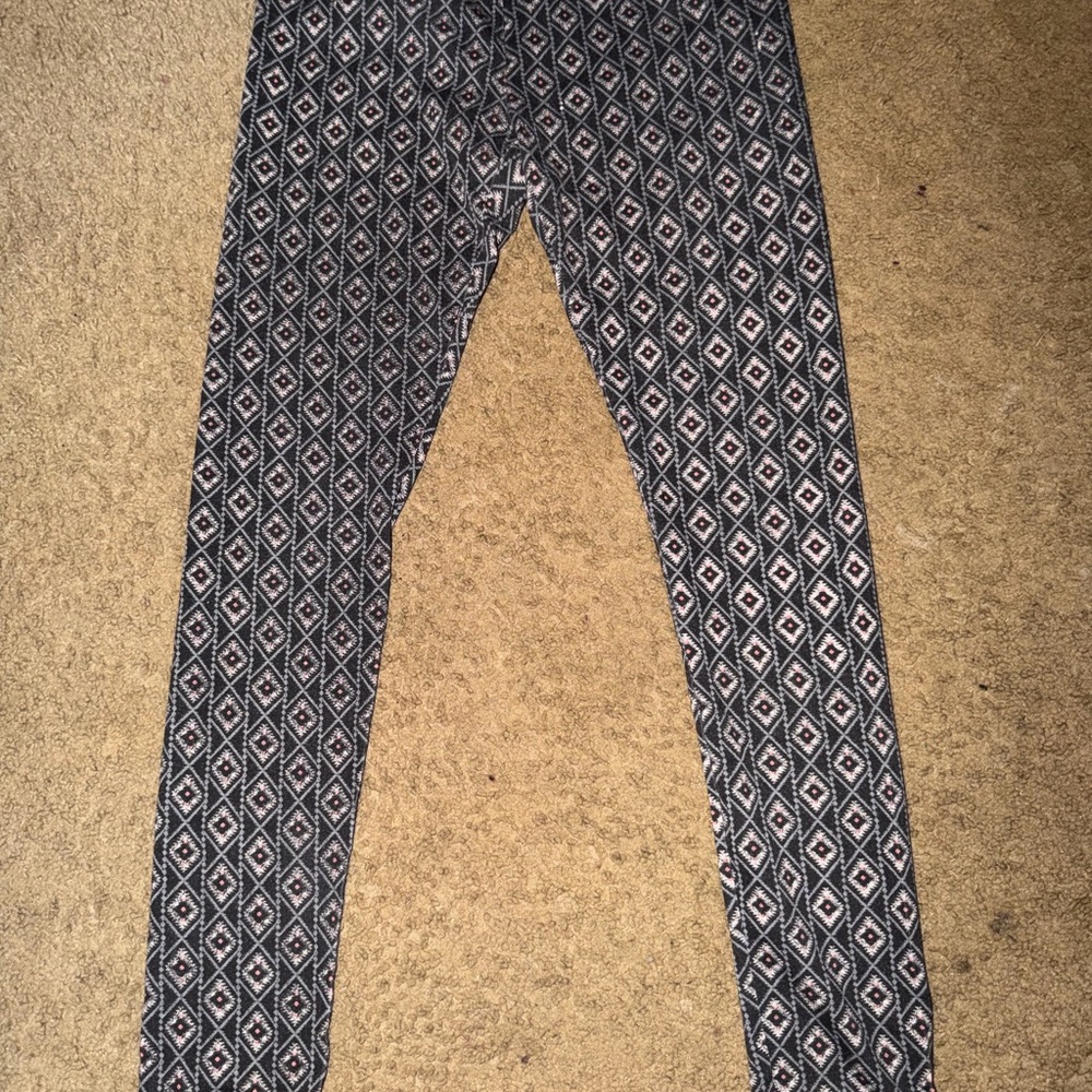 Hollister Black and White Patterned Leggings